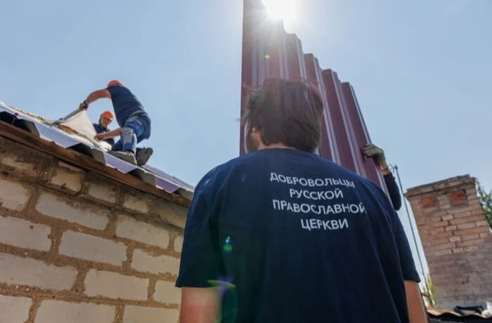 6000 добровольцев Патриаршей гуманитарной миссии помогли мирным жителям в зоне конфликта 6000 добровольцев Патриаршей гуманитарной миссии помогли мирным жителям в зоне конфликта
